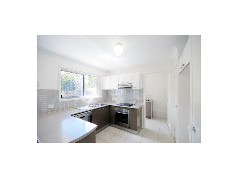03/15 James Edward Street, Richlands QLD 4077
