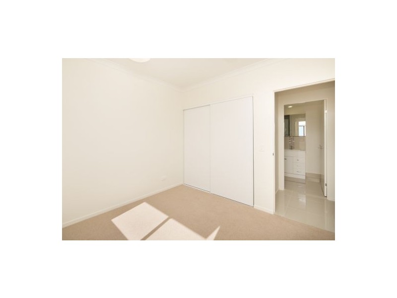 33/171 Scarborough St, Southport QLD 4215