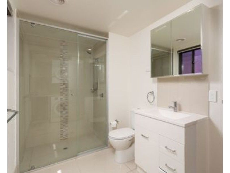 30/171 Scarborough Street, Southport QLD 4215