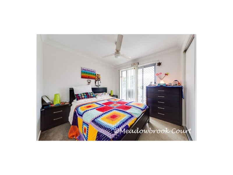 34-42 University Drive, Meadowbrook QLD 4131