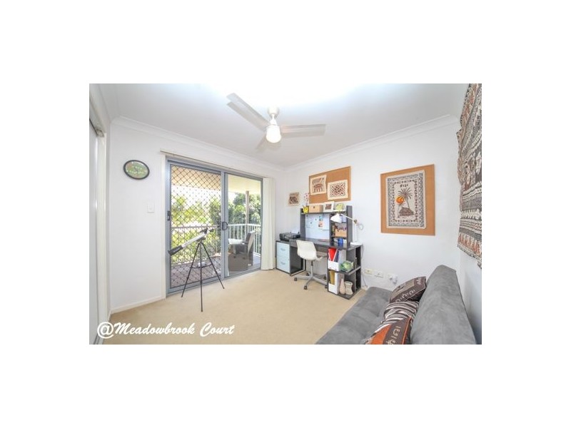 34-42 University Drive, Meadowbrook QLD 4131