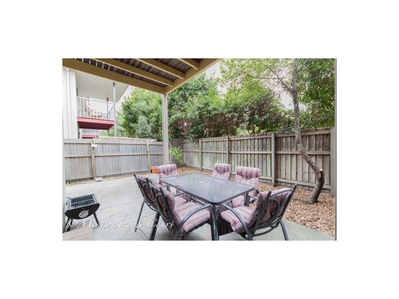 34-42 University Drive, Meadowbrook QLD 4131