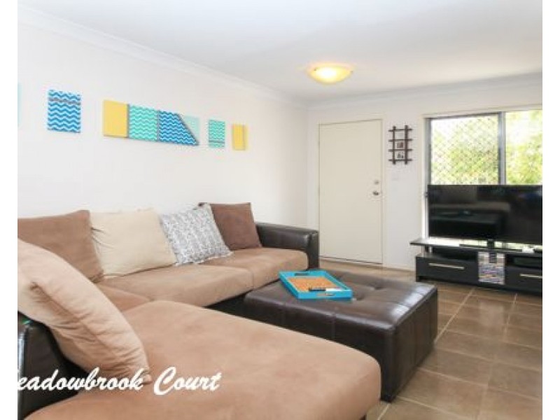 34-42 University Drive, Meadowbrook QLD 4131