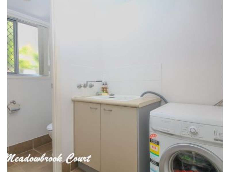 34-42 University Drive, Meadowbrook QLD 4131