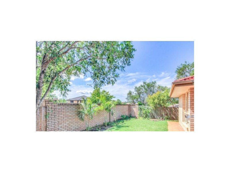 100 Bordeaux, Eight Mile Plains QLD 4113