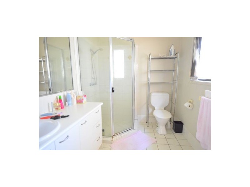 1158 CAVENDISH ROAD, Mount Gravatt East QLD 4122