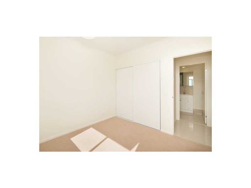 39/171 Scarborbough Street, Southport QLD 4215