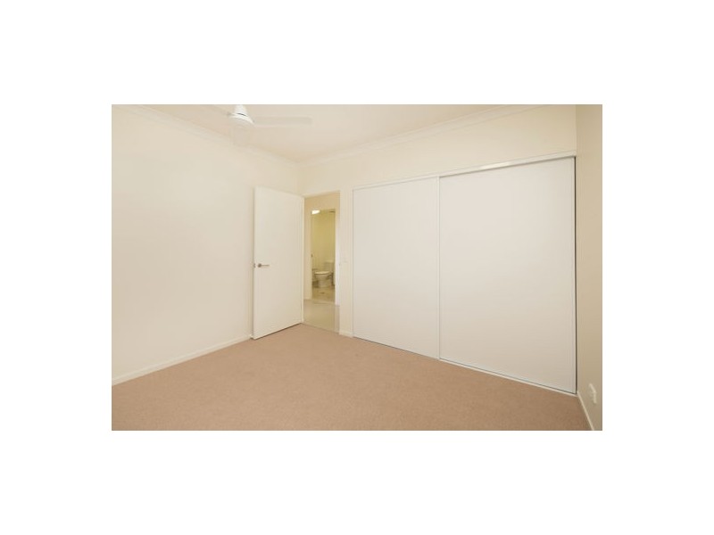 15/171 Scarborough Street,, Southport QLD 4215