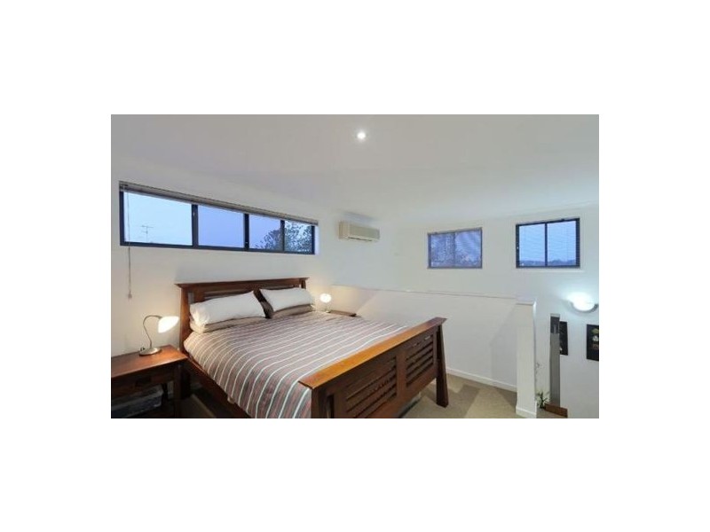 45 Oxlade Drive, New Farm QLD 4005