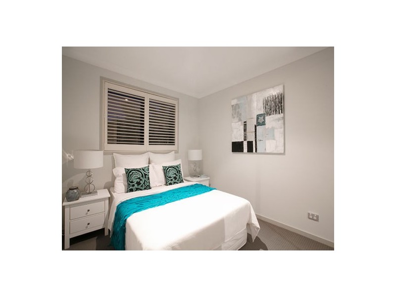 45 Oxlade Drive, New Farm QLD 4005