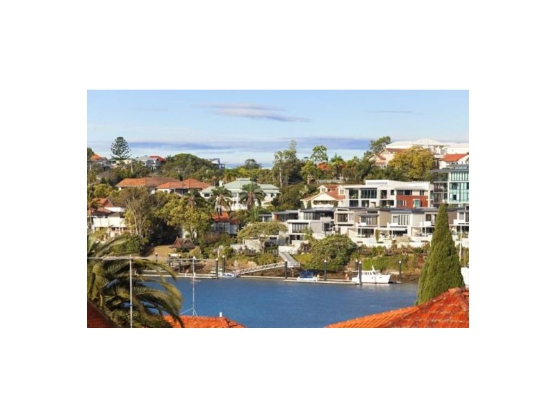 45 Oxlade Drive, New Farm QLD 4005