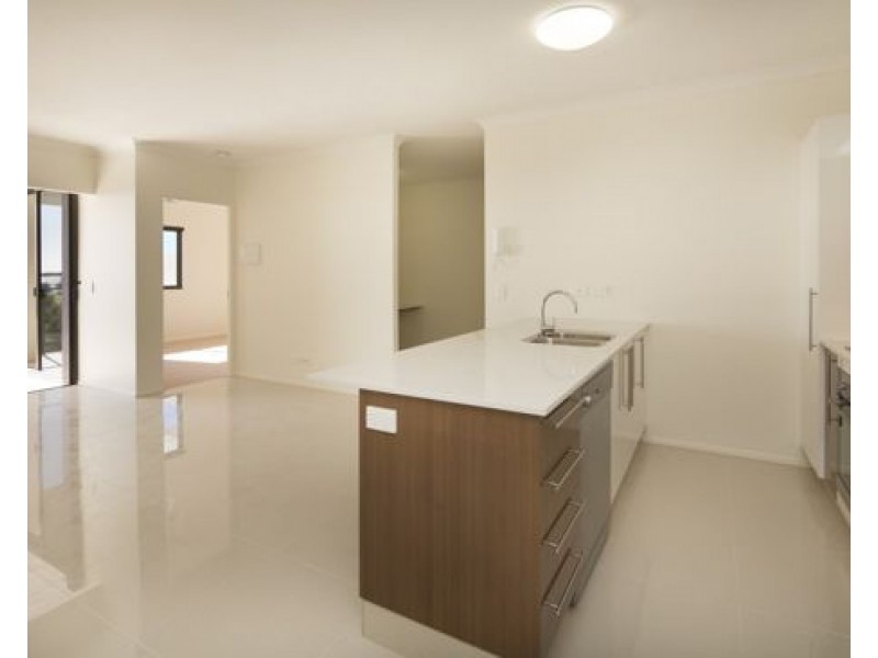 21/171 Scarborough Street, Southport QLD 4215