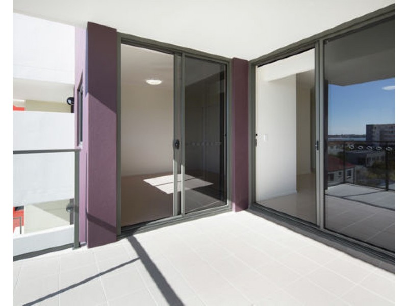 21/171 Scarborough Street, Southport QLD 4215