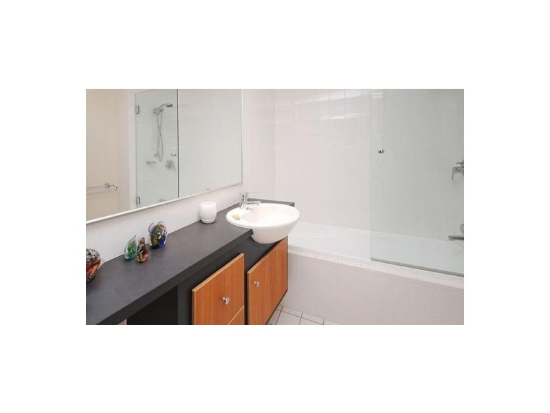 12/63 Mark Street, New Farm QLD 4005