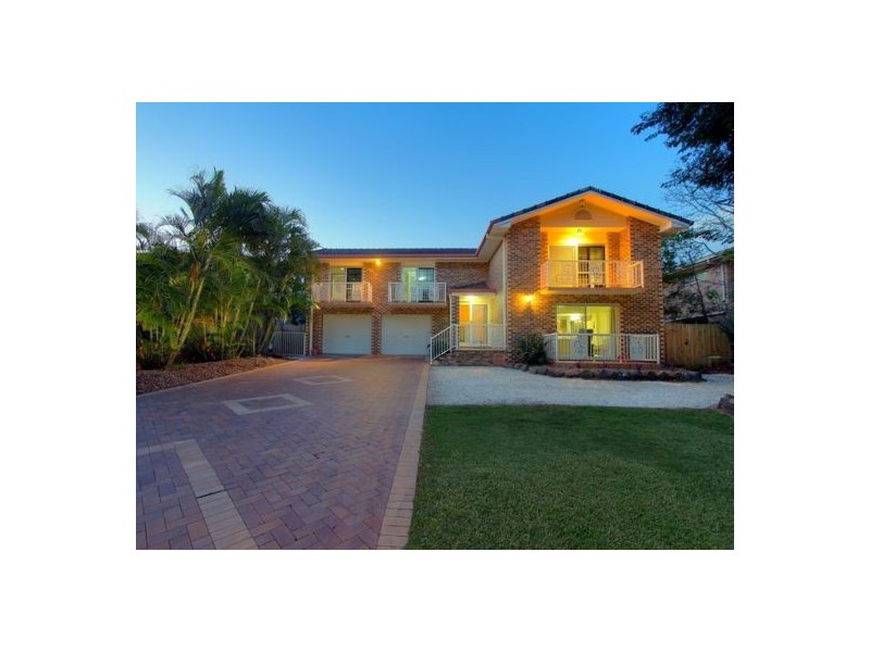 30 Faringdon Street, Robertson QLD 4109