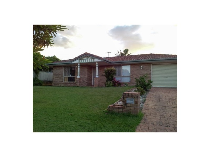 11 Scarlet Oak Place, Calamvale QLD 4116