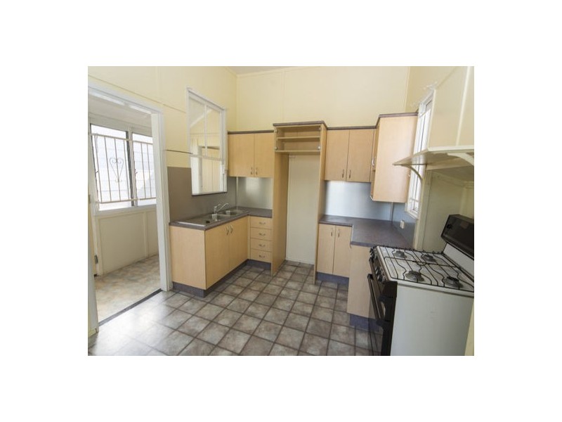 61 Gray Road, West End QLD 4101