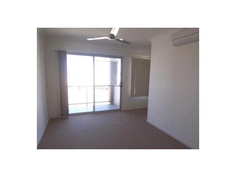 33/15 Workshops St., Brassall QLD 4305