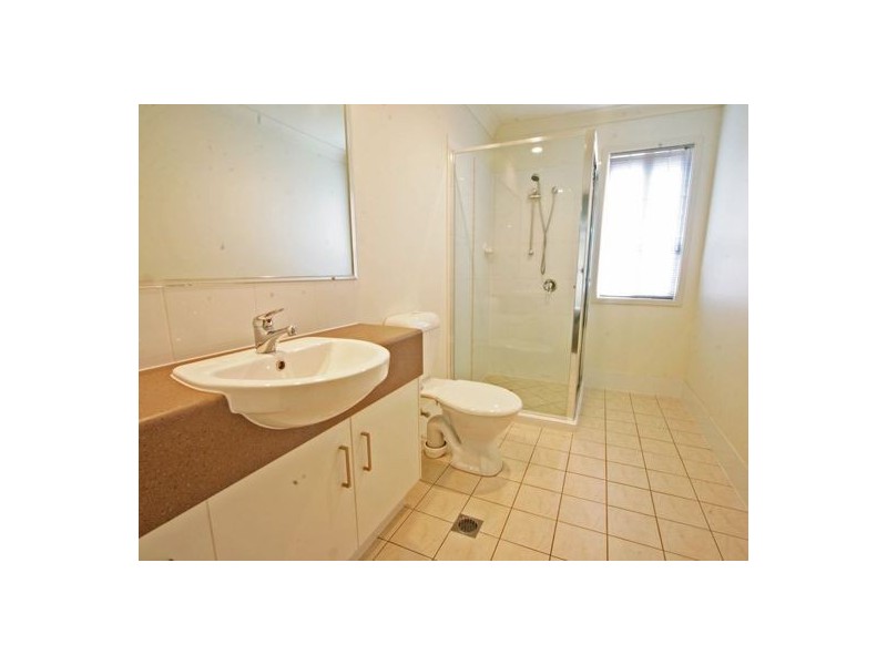 55/15 workshops st, Brassall QLD 4305