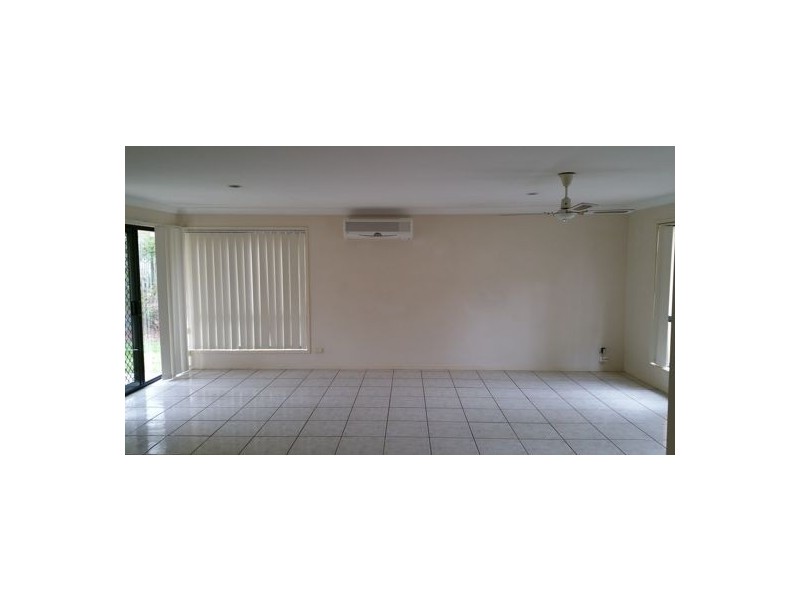 1 Studio Drive, Pacific Pines QLD 4211