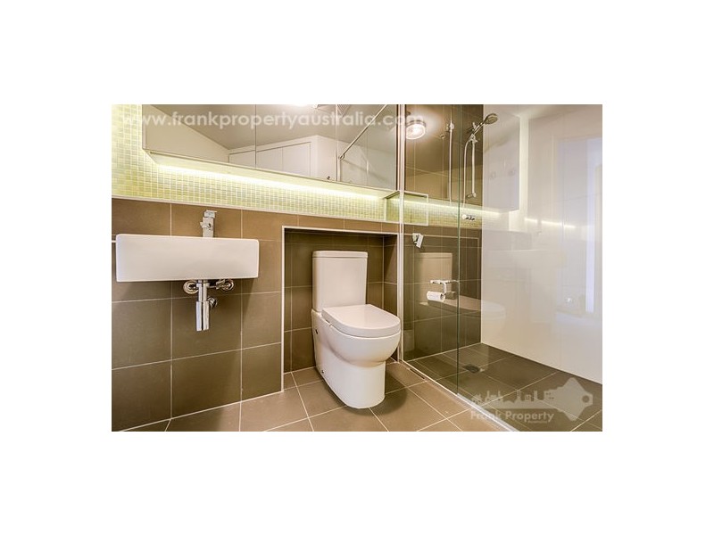 67 Blamey Street, Kelvin Grove QLD 4059