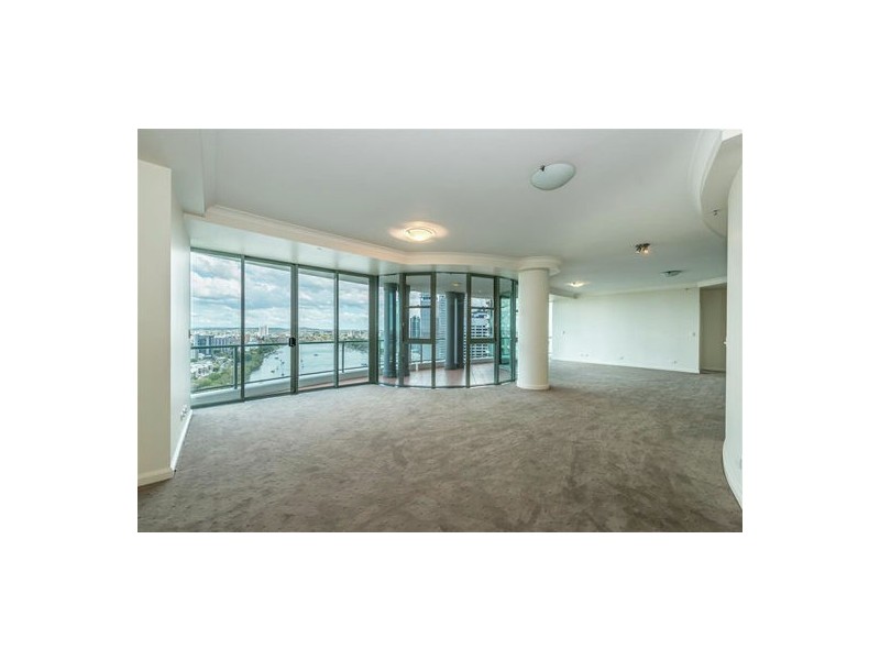 35 Howard Street, Brisbane City QLD 4000