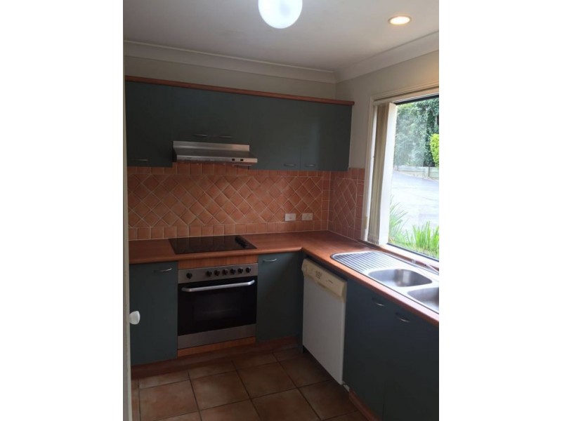 Unit2 1158 Cavendish Road, Mount Gravatt East QLD 4122