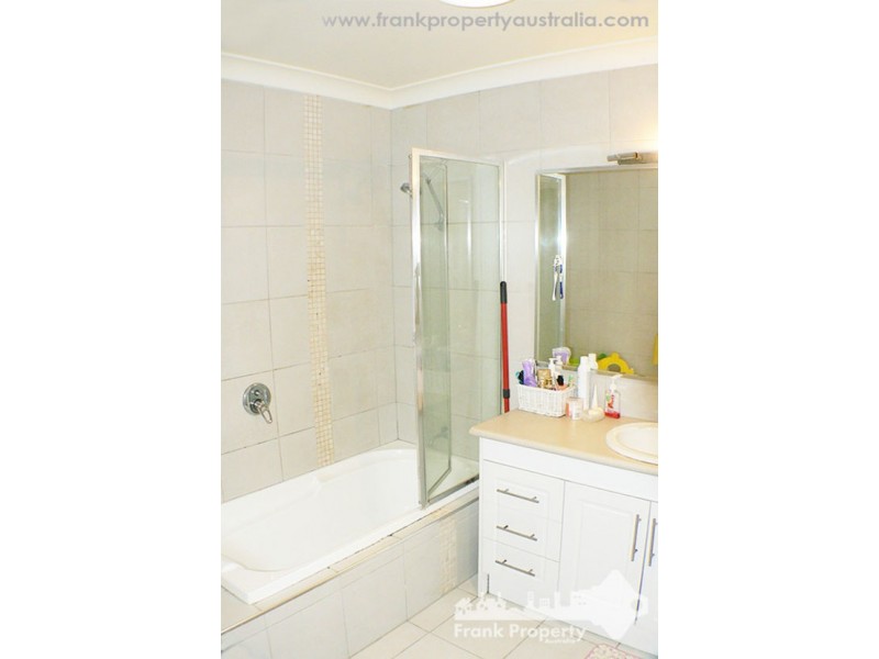 Unit 1, 15 San Mateo Boulevard, Eight Mile Plains QLD 4113