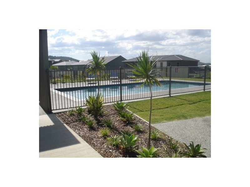 U 1 Belongil Street, Pacific Pines QLD 4211