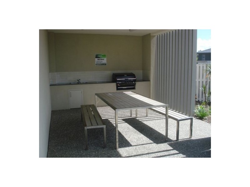 U 1 Belongil Street, Pacific Pines QLD 4211