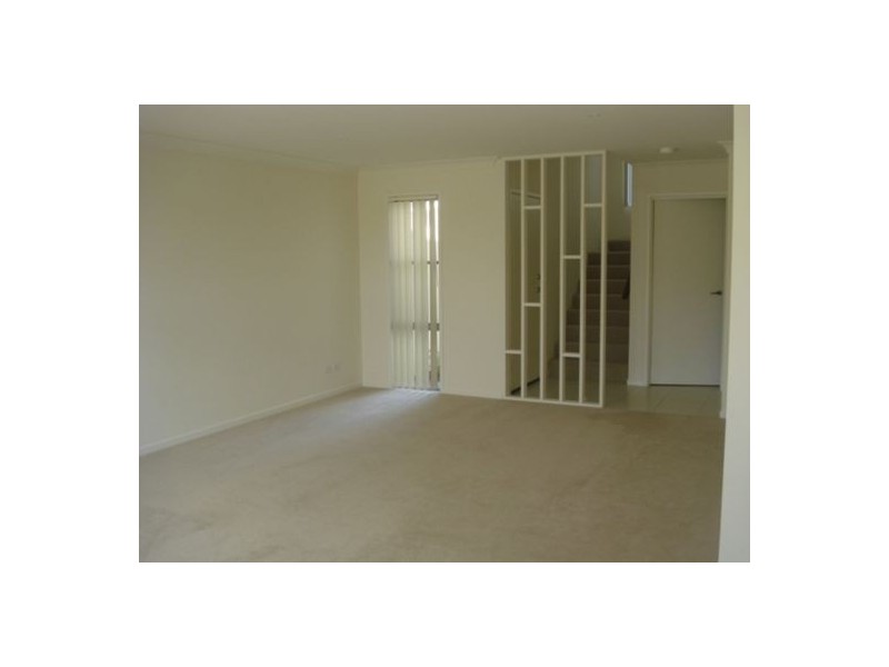 U 1 Belongil Street, Pacific Pines QLD 4211