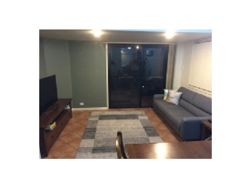 Unit 2 1158 Cavendish Road, Mount Gravatt East QLD 4122