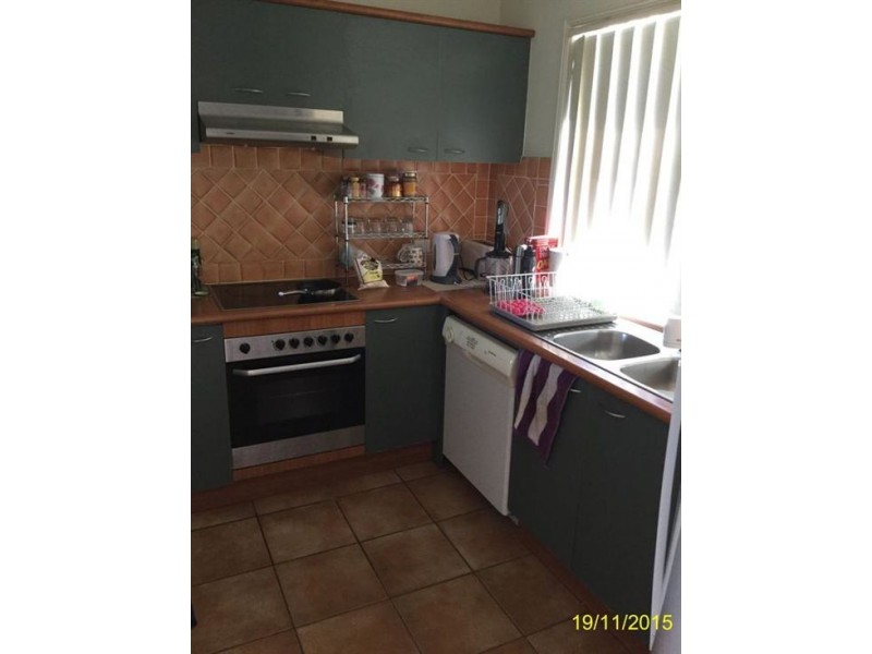 Unit 2 1158 Cavendish Road, Mount Gravatt East QLD 4122