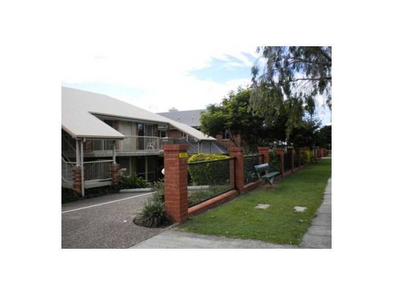 8 /12 Ballantine St, Chermside QLD 4032