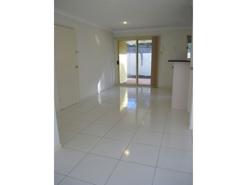 11 81 McCullough St, Sunnybank QLD 4109