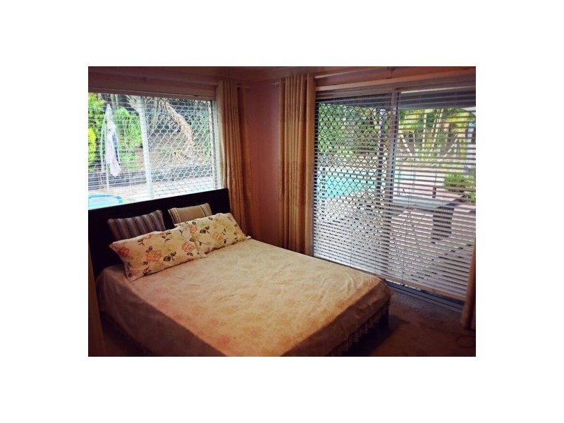 24 Tullamarine Drive, Robina QLD 4226