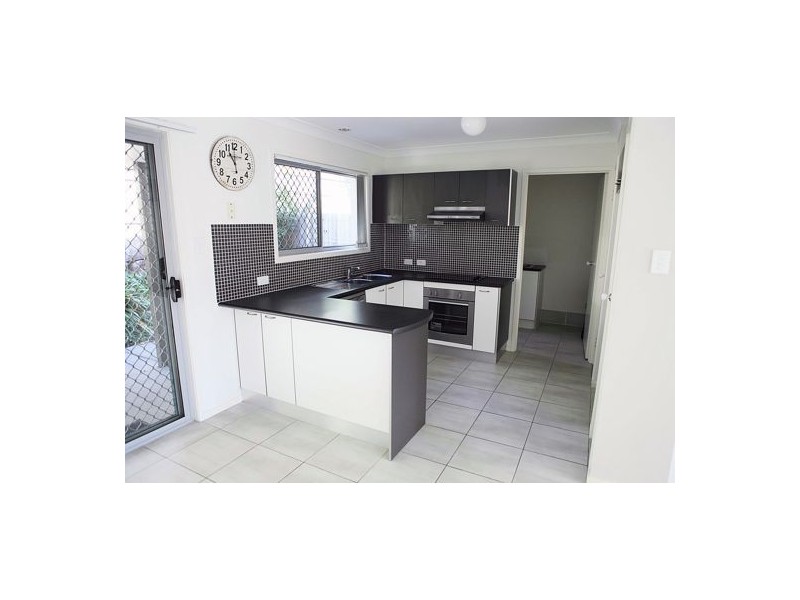 2311 Logan Rd, Eight Mile Plains QLD 4113