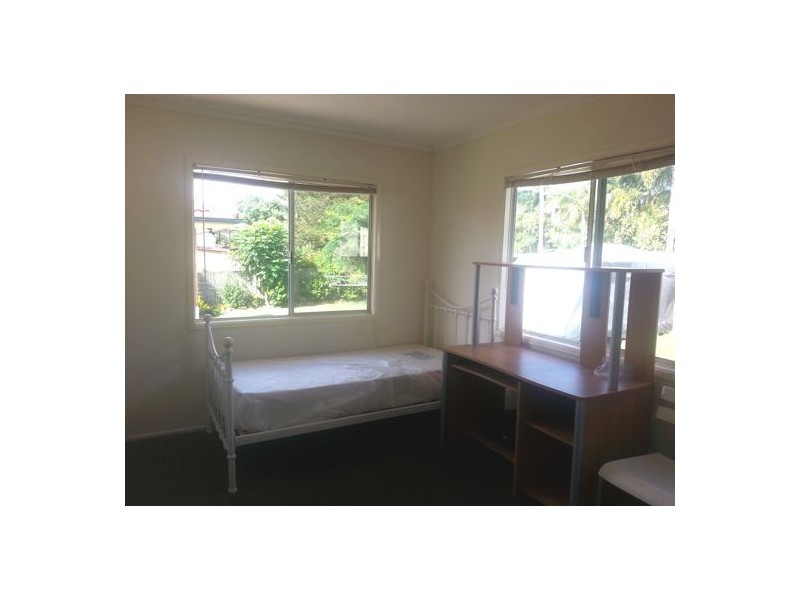 18A Aylton St, Coopers Plains QLD 4108