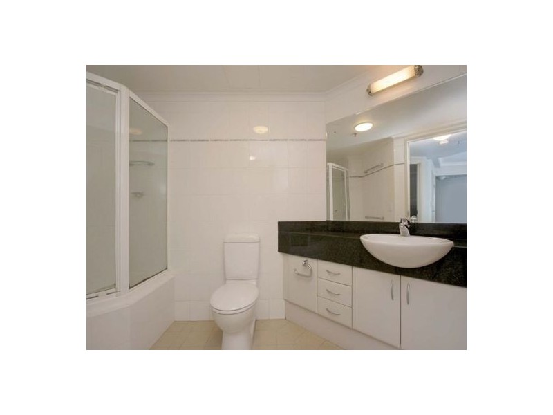 12 35 Howard Street, Brisbane City QLD 4000