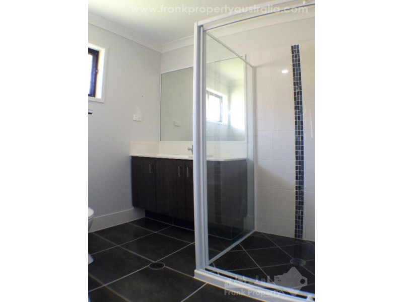 26 Cottrell Drive, Pimpama QLD 4209