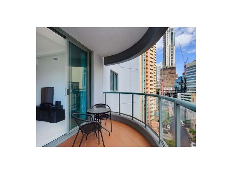 54 35 Howard Street, Brisbane City QLD 4000