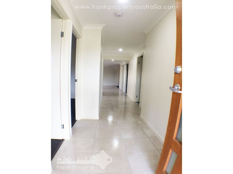 12 Troy Knight Drive, Pimpama QLD 4209