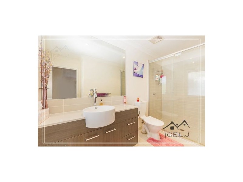 36 1 Belongil Street, Pacific Pines QLD 4211