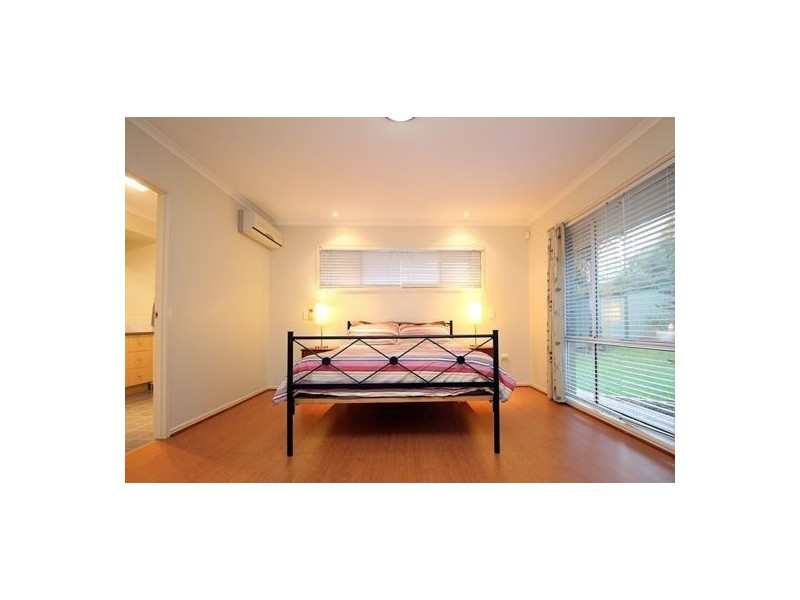 81 Malbon Street, Eight Mile Plains QLD 4113