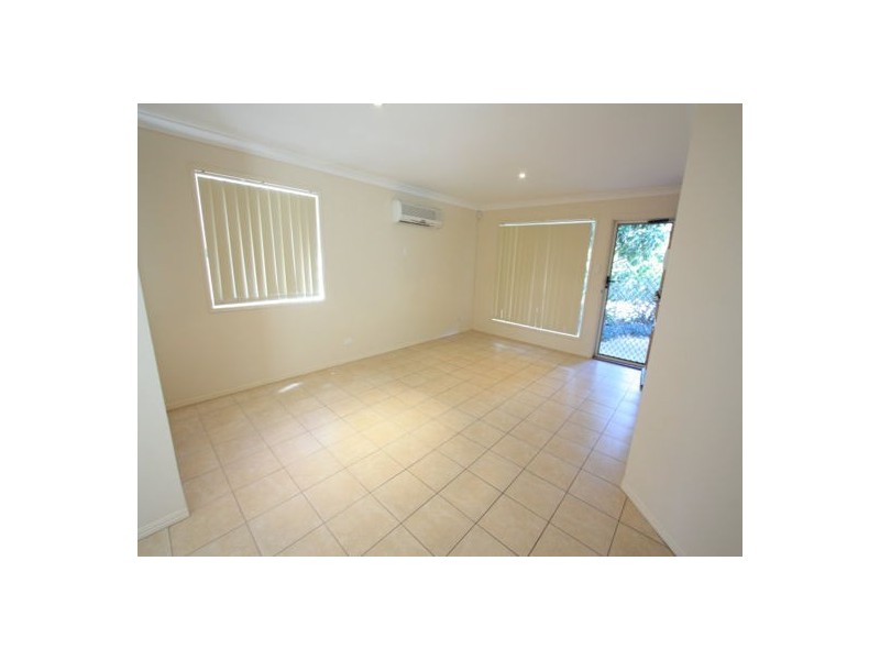 unit 23 11 Pyraness Street, Calamvale QLD 4116