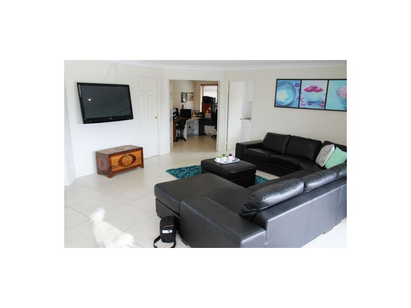 Broadbeach Waters QLD 4218