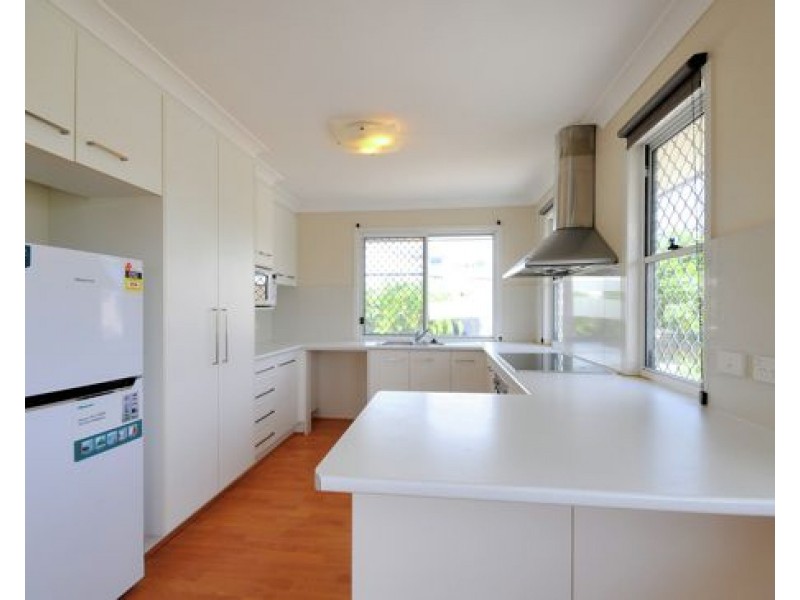 1 Elmwood Circuit, Springfield Lakes QLD 4300