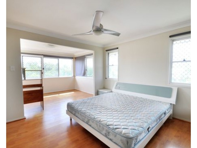 1 Elmwood Circuit, Springfield Lakes QLD 4300