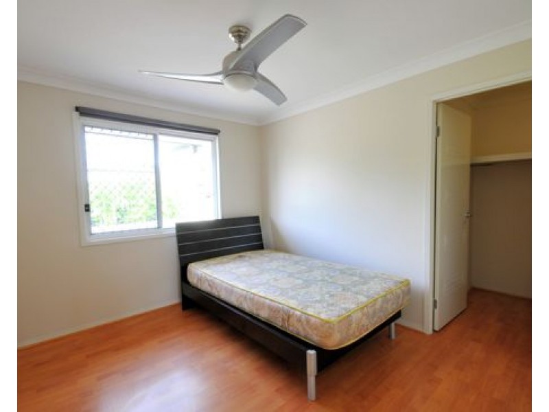 1 Elmwood Circuit, Springfield Lakes QLD 4300
