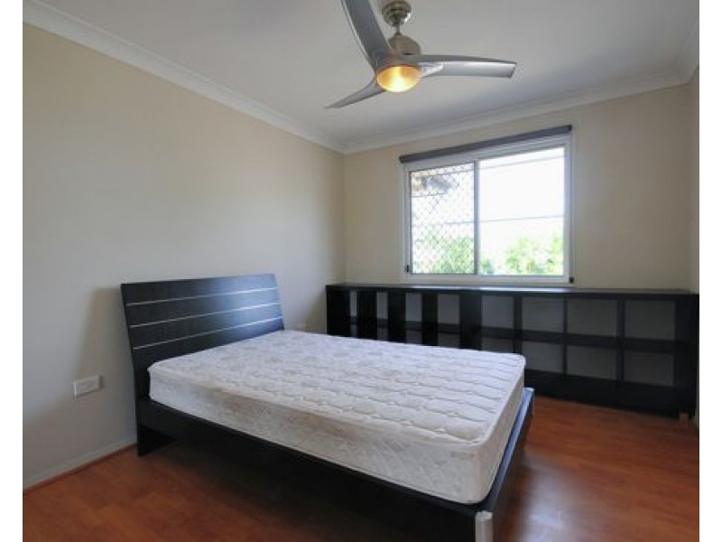 1 Elmwood Circuit, Springfield Lakes QLD 4300